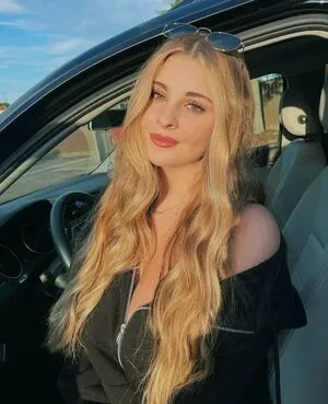Corrina M / corinnakopf / corrinamehiel nude photo #0020
