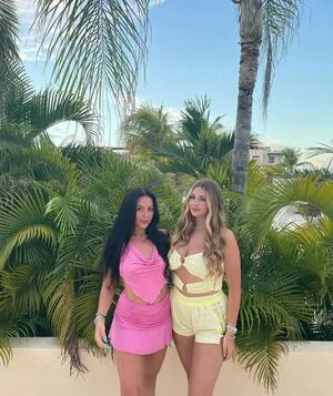 Corrina M / corinnakopf / corrinamehiel nude photo #0029
