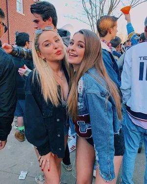 Corrina M / corinnakopf / corrinamehiel nude photo #0121