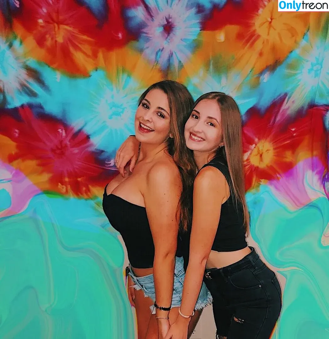 Corrina M nude photo #0087 (corinnakopf / corrinamehiel)
