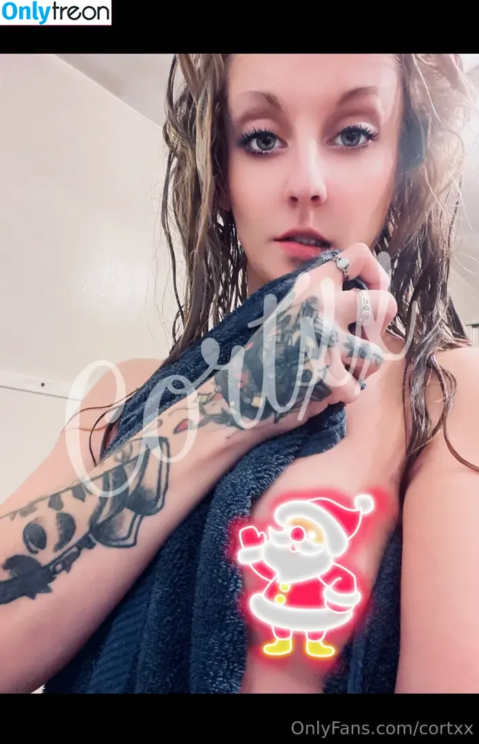 cortneylove nude photo #0010 (fkyeahcourtneylove)