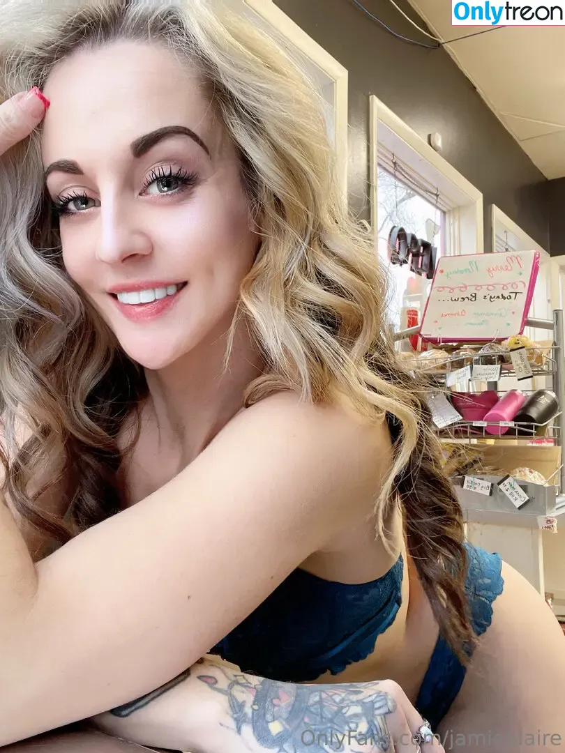 cortneylove nude photo #0036 (fkyeahcourtneylove)