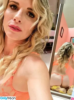 Cory Chase / CoryChaseXXX / dcorychase nude photo #1988