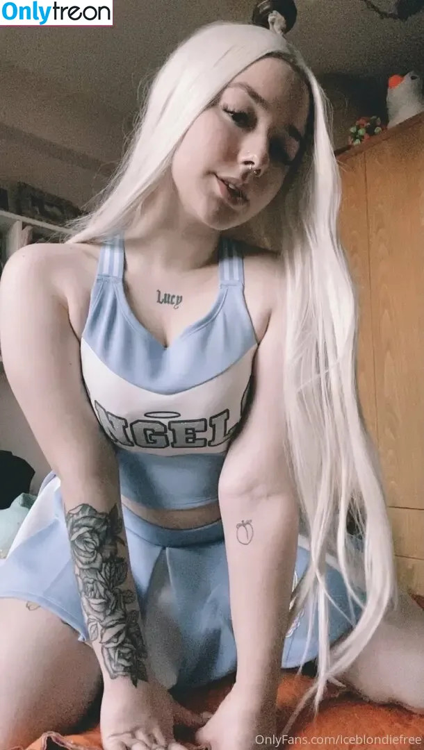 cosplayfoxyuzumaki nude photo #0030 (foxyuuki_cosplay)