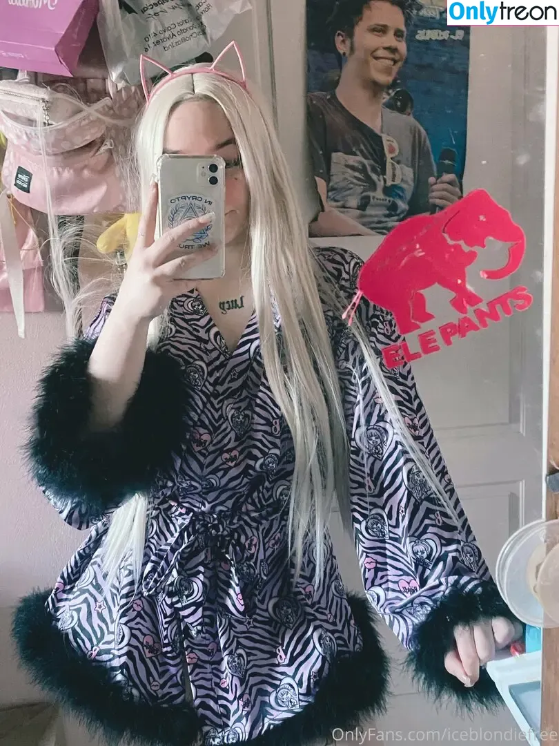 cosplayfoxyuzumaki nude photo #0041 (foxyuuki_cosplay)