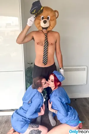 cosplaygirlsxxx / cosplayfire nude photo #0021