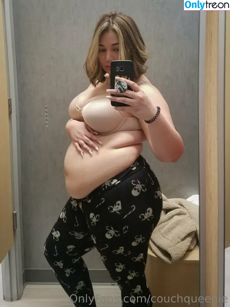 couchqueenie nude photo #0112 (couchqueenie)