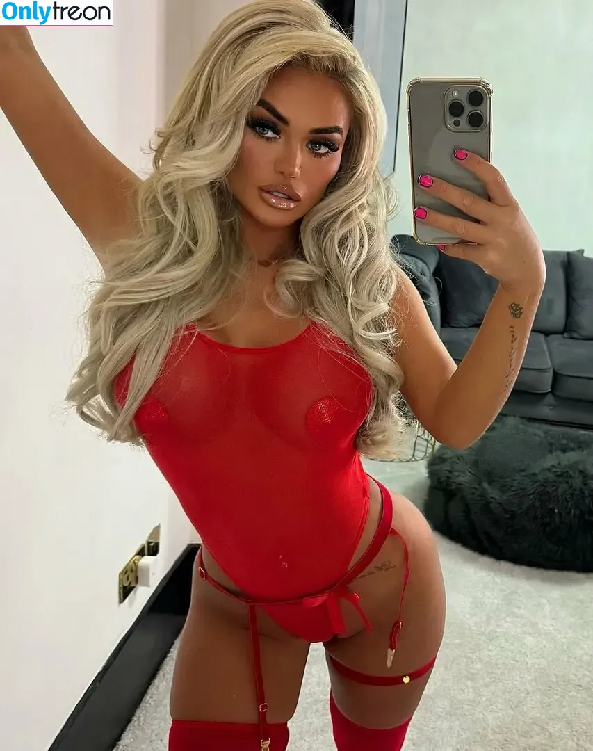 Courtney Doyle nude photo #0027 (courtneydoyle_dollx / courtneydoylexx)