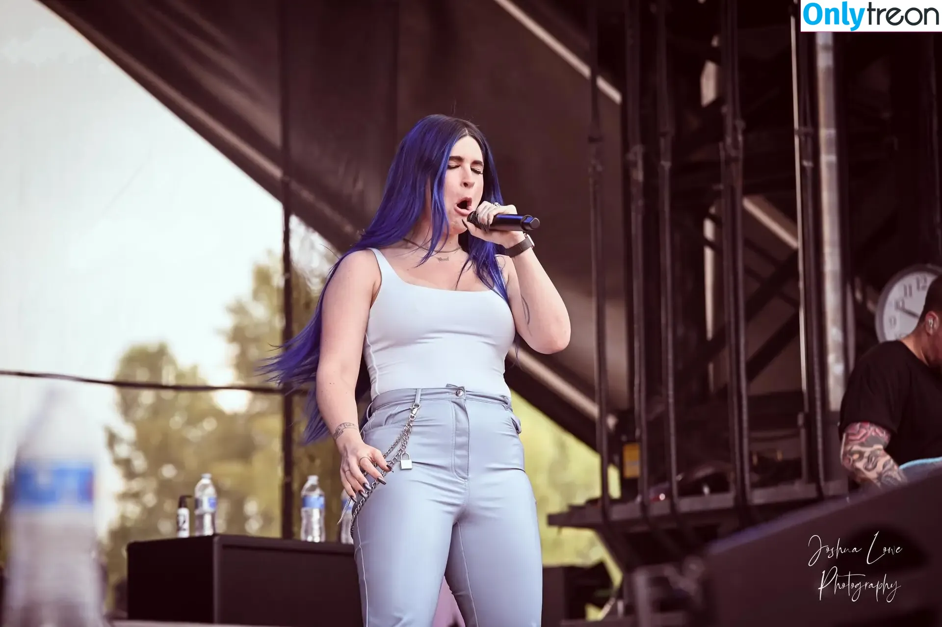 Courtney LaPlante nude photo #0068 (Spiritbox Singer / courtneylaplante)