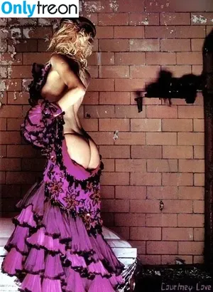 Courtney Love / courtney / courtneylove nude photo #0044