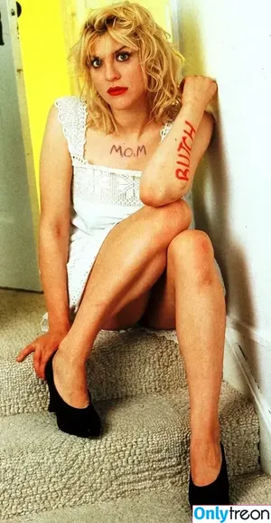 Courtney Love / courtney / courtneylove nude photo #0091