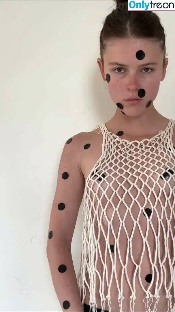 Courtney Mawhorr nude photo #0154 (courtneymawhorrr)
