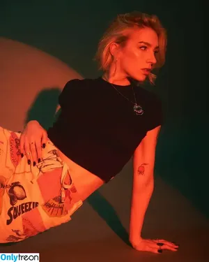 Courtney Miller / co_mill / pikagurlx / typicalvlogs nude photo #0418