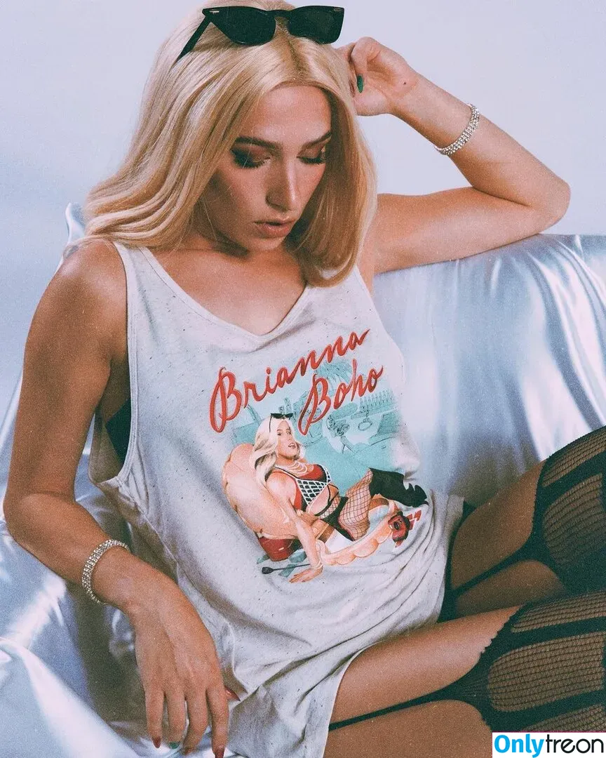 Courtney Miller nude photo #0028 (co_mill / pikagurlx / typicalvlogs)