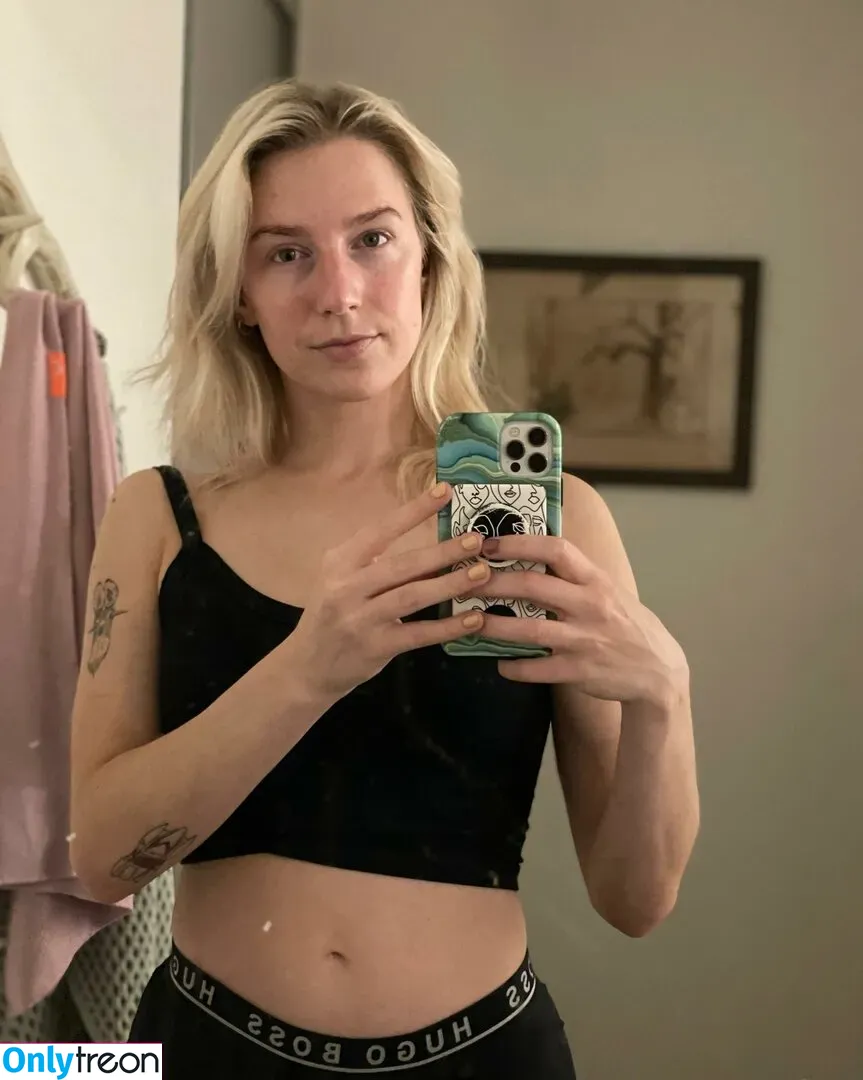 Courtney Miller nude photo #0292 (co_mill / pikagurlx / typicalvlogs)