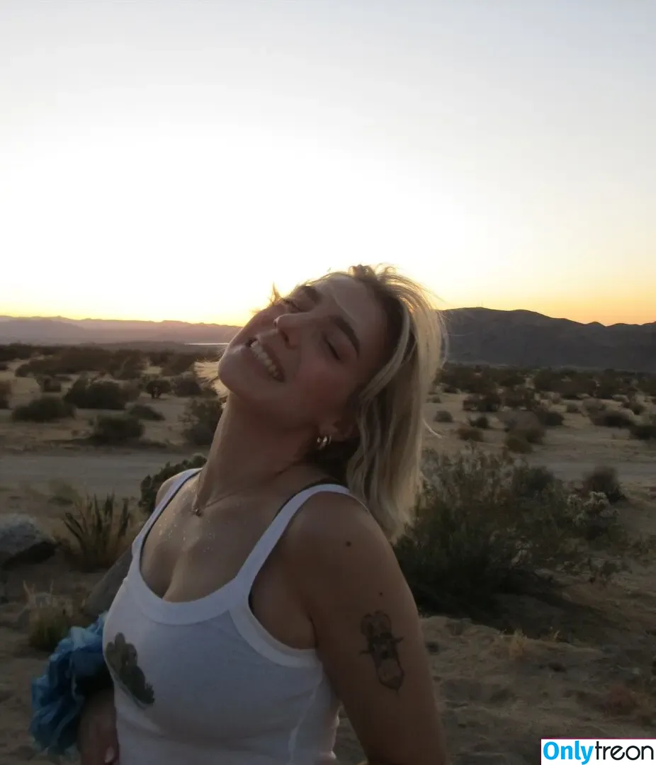 Courtney Miller nude photo #0450 (co_mill / pikagurlx / typicalvlogs)