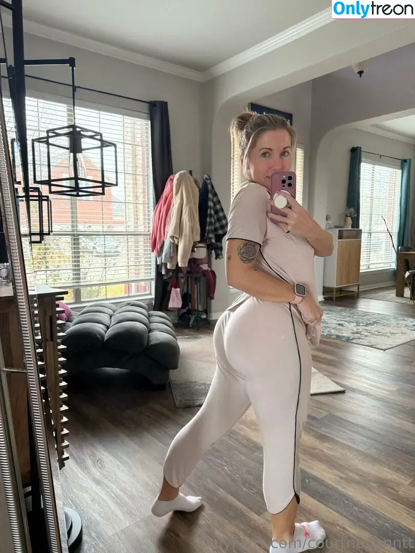 courtneyanntt nude photo #0039 (texasthighs)