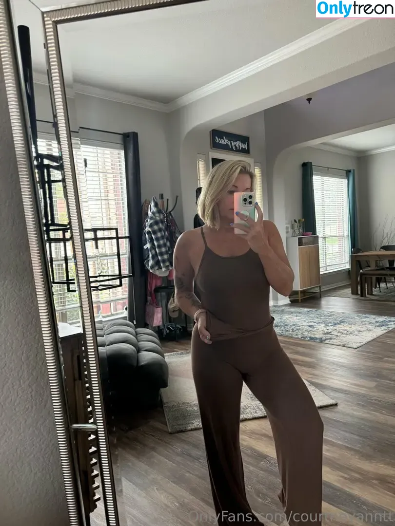 courtneyanntt nude photo #0116 (texasthighs)