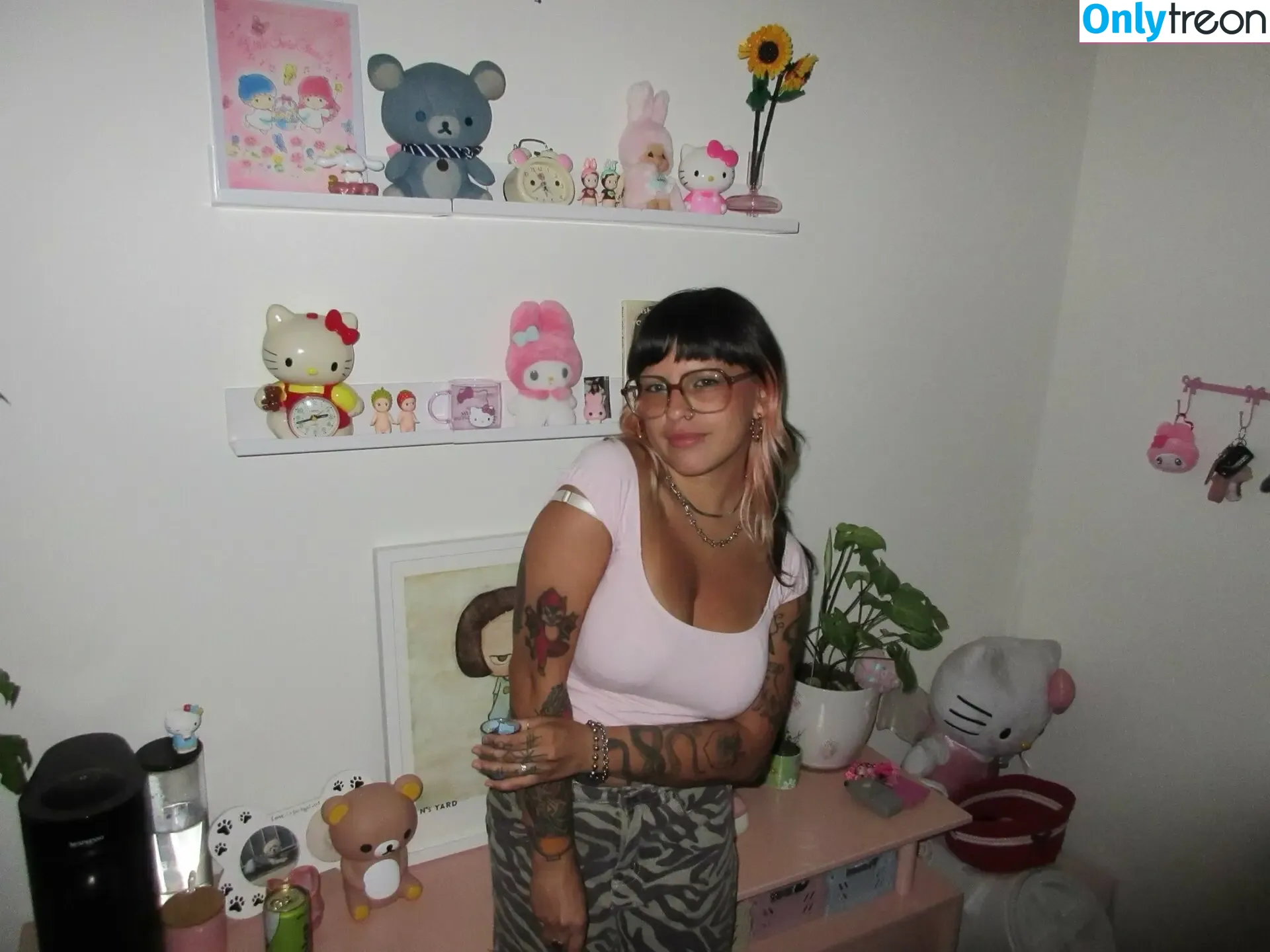 cowgirllaura nude photo #0018 (lauraaadilene)