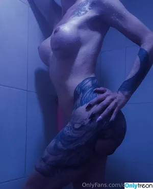 nude photo #0008