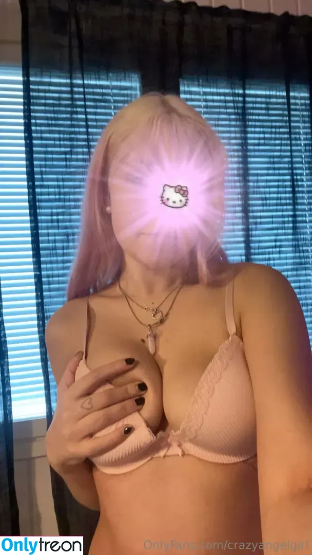 Crazyangelgirl nude photo #0056 (Neeamimmiamanda / crazyangelgirl05)