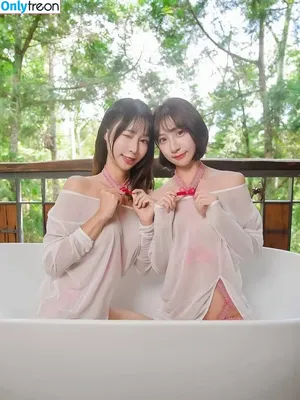 Creamy_0630 / xxian3.0 / 旺旺小仙 nude photo #0038