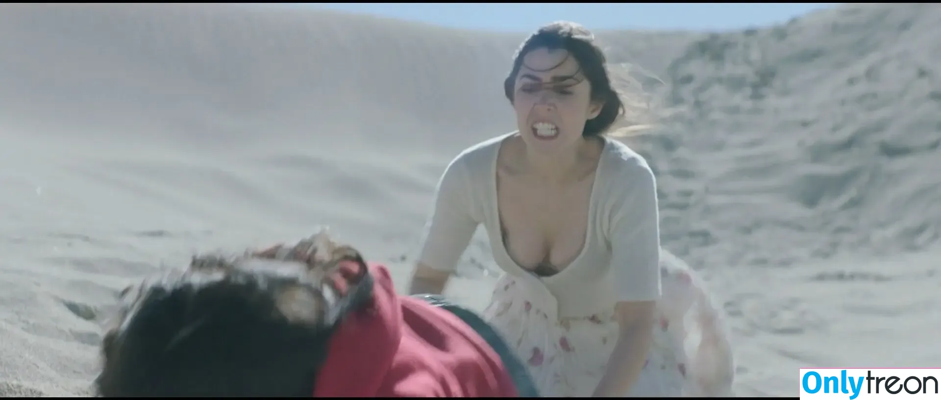 Cristin Milioti nude photo #0227 (cristinmilioti)