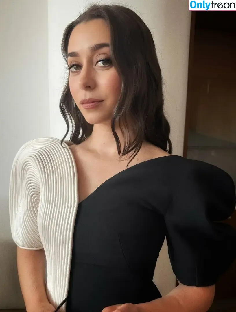 Cristin Milioti nude photo #0254 (cristinmilioti)