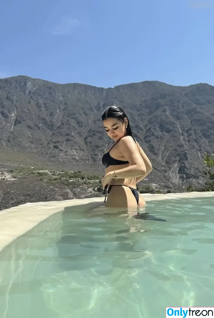 Cristina Allyssa nude photo #0012 (mischiidc)