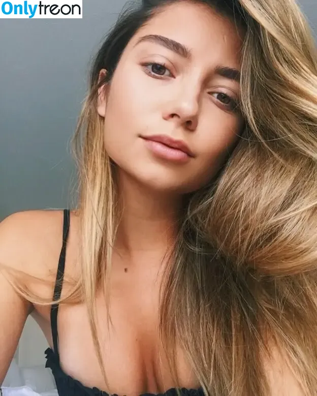 Cristine Prosperi nude photo #0022 (crisprosperi)