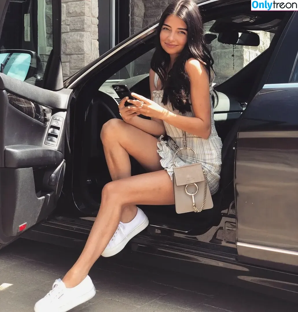 Cristine Prosperi nude photo #0023 (crisprosperi)