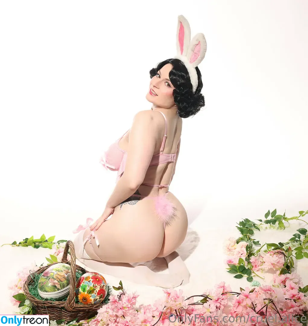 Cruel Alice nude photo #0066 (cruel.alice / cruelalice_official)