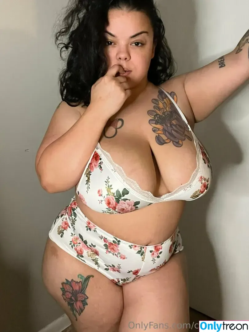 cubanaredd nude photo #0064 (cubanaredd24)
