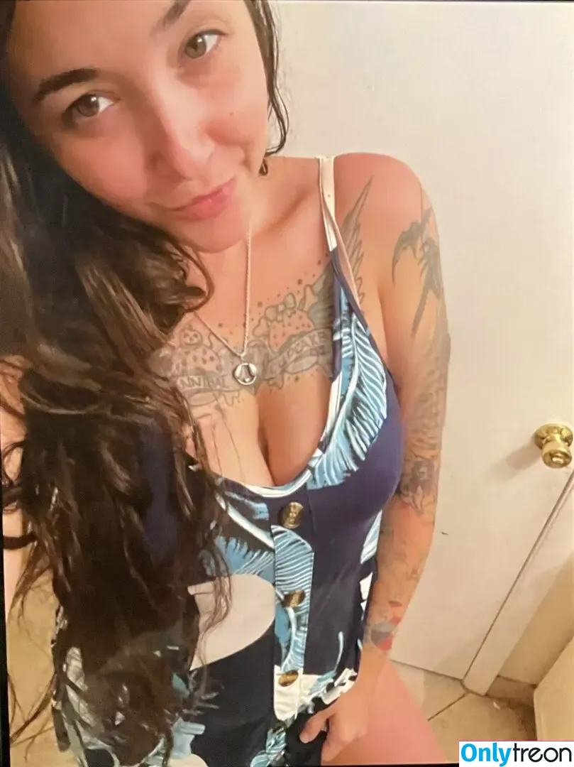 cupcake nude photo #0018 (funsize_69 / primalpuppy / yourpocketpet)