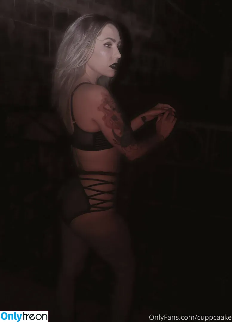 Cuppcaake nude photo #0004 (_cuppcaake)