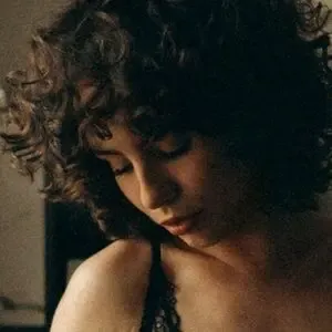 curlywiktoria / curlyvictoria / curlyyycue / wiktoria moldawiak nude photo #0081