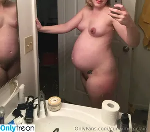 Curvy Mom Claire / claire.tammaro / curvymomclaire nude photo #0040
