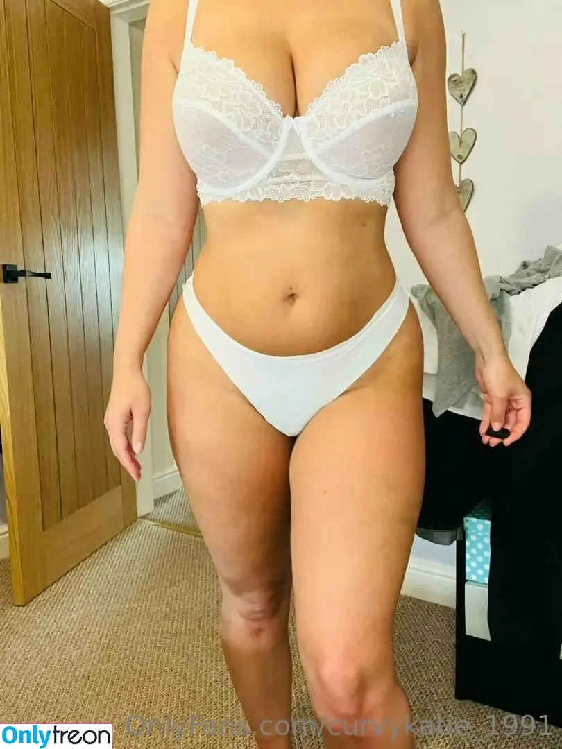 curvykatie_1991 nude photo #0494 (curvykatie91)