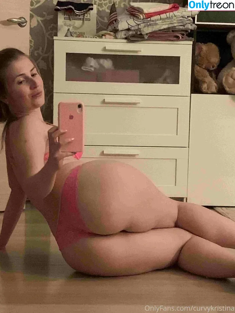 Curvykristina nude photo #0022 (the.very.curvykristina)