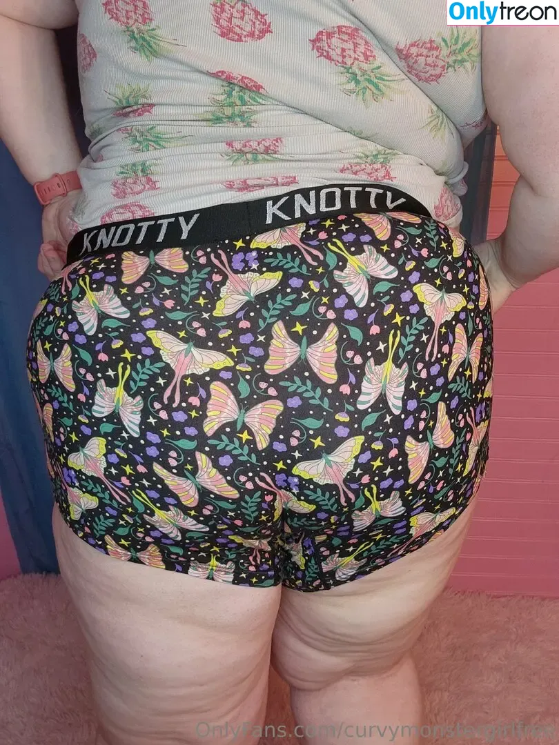 curvymonstergirlfree nude photo #0167 (freaky_litty_af)