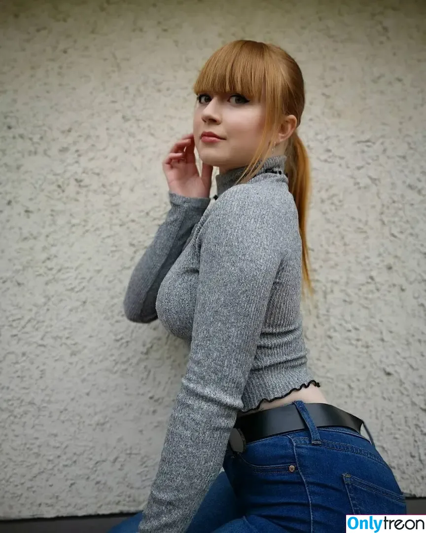 Cutieredhead nude photo #0024 (redhairfabulous)