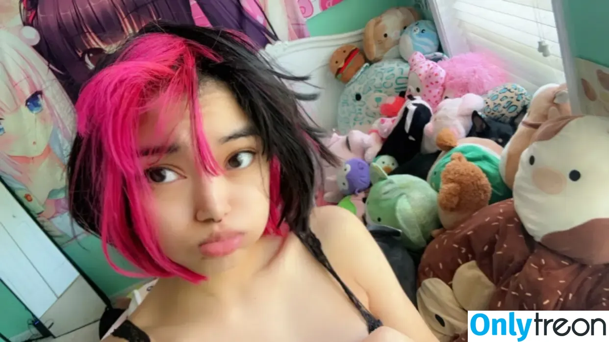 cweamche nude photo #0007 (cweamche)