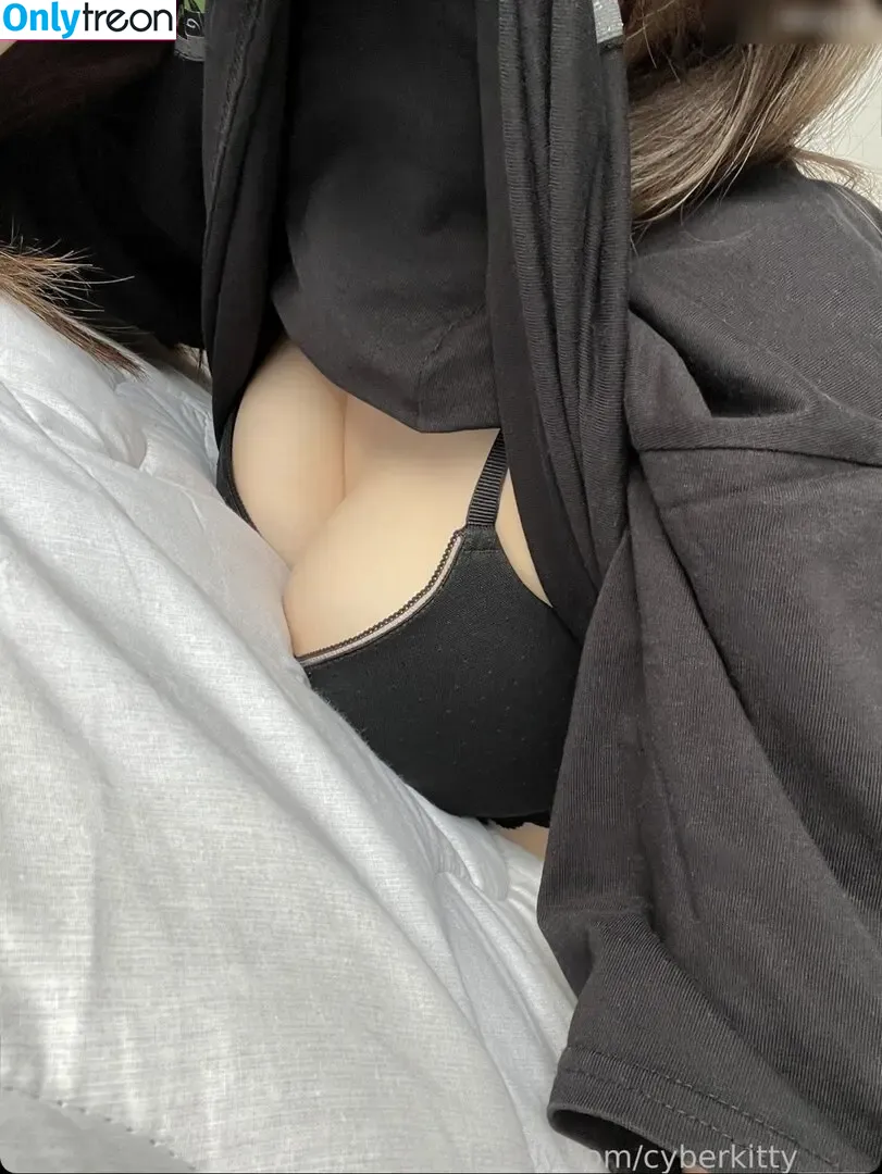 cyberkitty_____ nude photo #0460 (Cyberkitty / Dayana Yessembayeva)