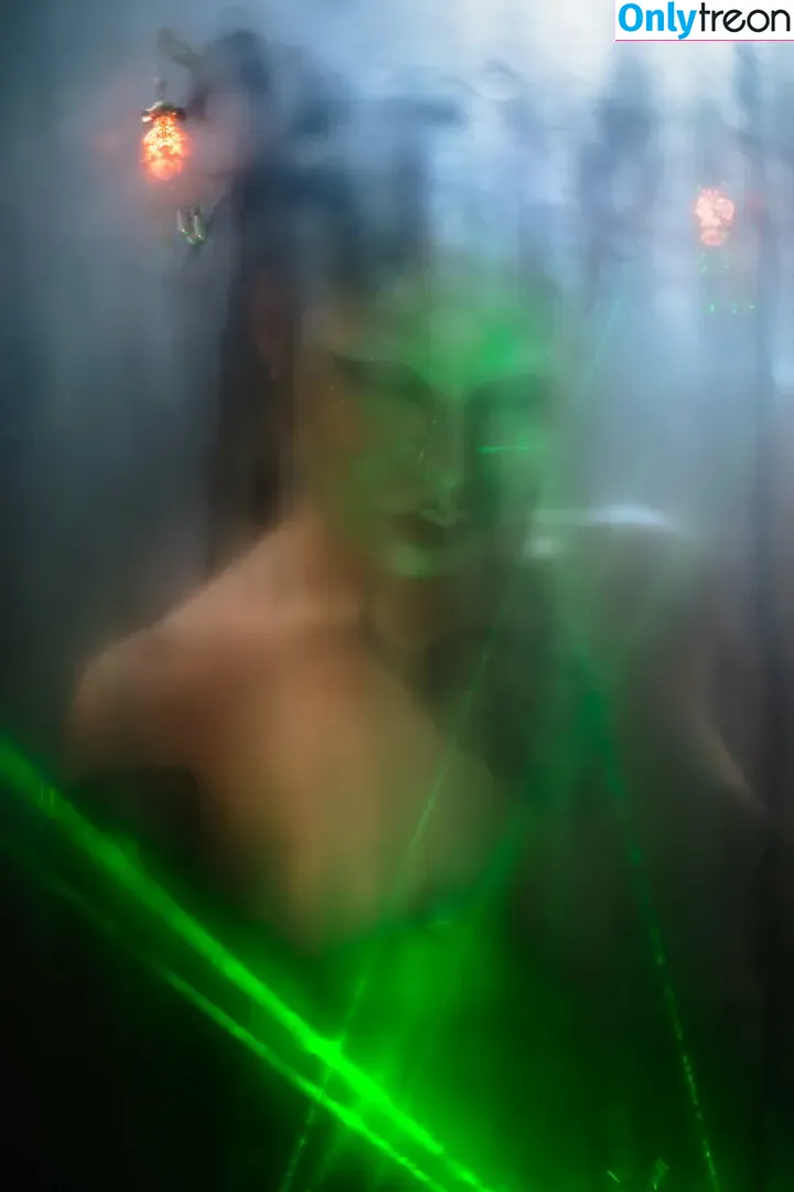cyberpunkgirl nude photo #0112 (Alessa Goreng / cyberpunk_girls)