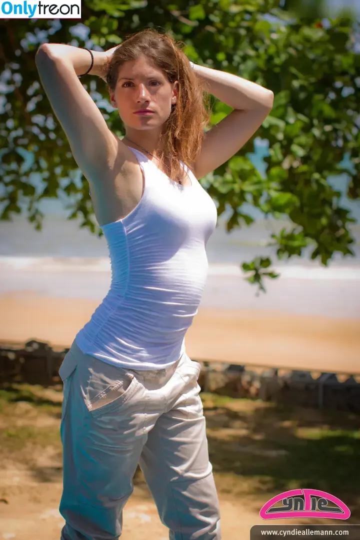 Cyndie Allemann nude photo #0003 (cyndieallemann)