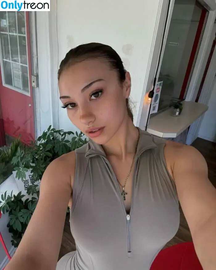 Cynthiasswrldd nude photo #0012 (Cynthiasswrldd)