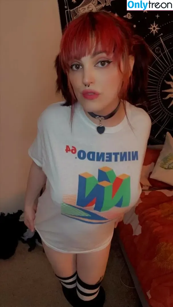 Cyren.exe nude photo #0003 (fingermaidens)