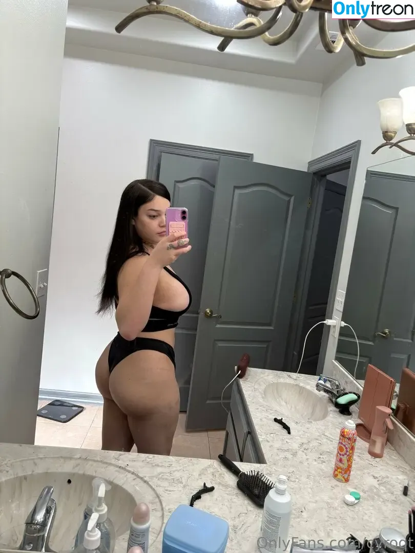 cyroqt nude photo #0047 (cyroqt)