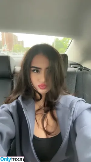 d0eg / anawento / ماما ليلو nude photo #0033