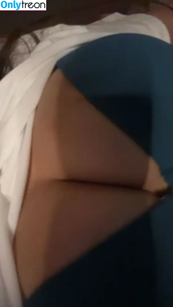 d0eg nude photo #0036 (anawento / ماما ليلو)